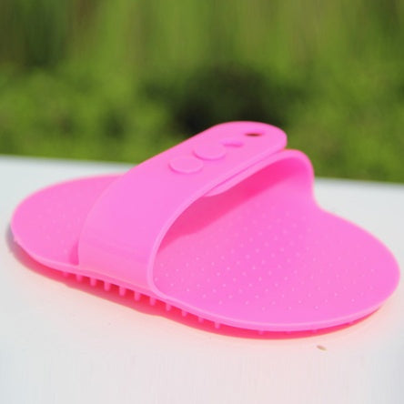 ScrubBuddy – Bath Brush for Happy Dogs