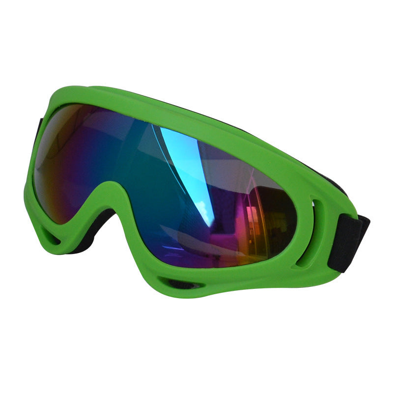 PupChic – Fashion Shades for Outdoor Fun