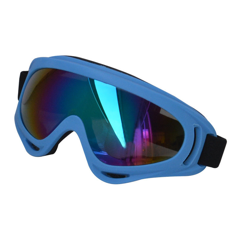 PupChic – Fashion Shades for Outdoor Fun