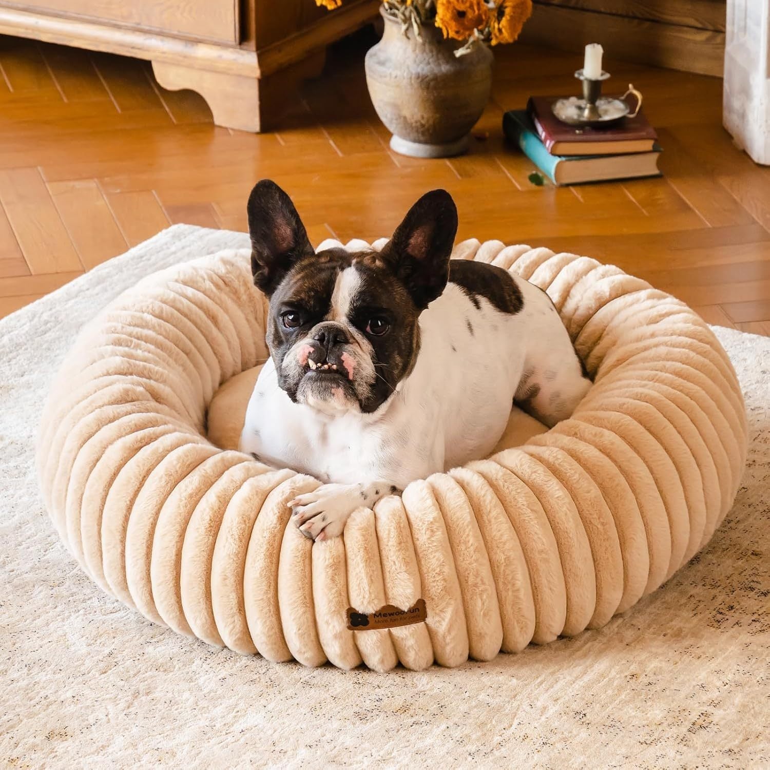 FluffyDonut – Calming Bed for Cozy Pups