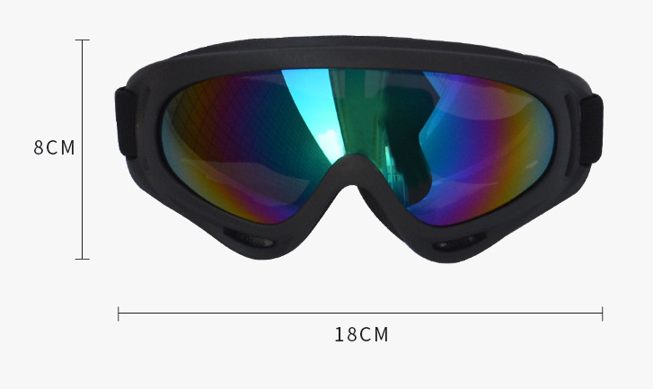 PupChic – Fashion Shades for Outdoor Fun