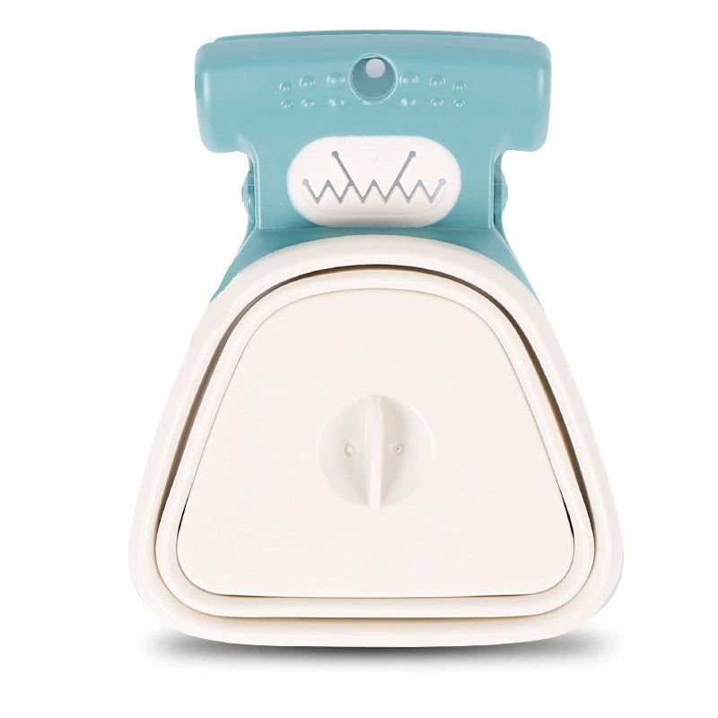 PoopGo – Foldable Travel Scooper for Pets