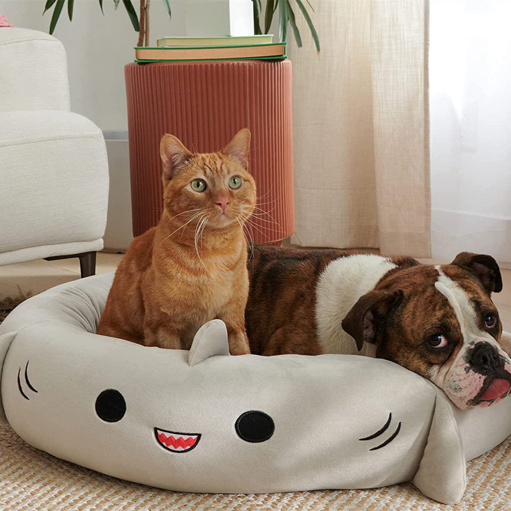 PlushPal – All-Season Bed for Cozy Pets